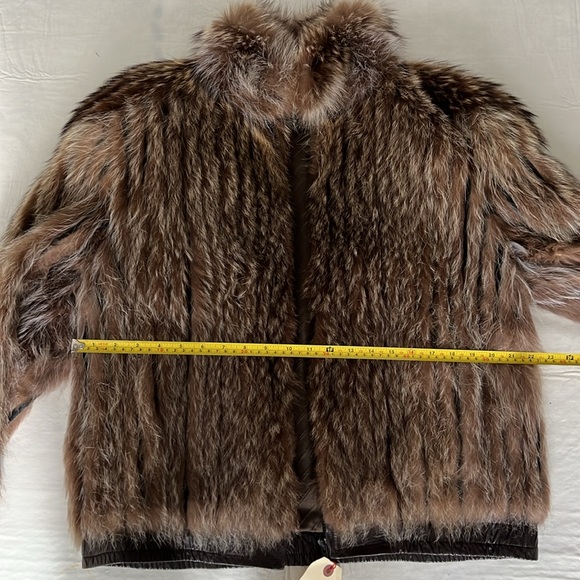 Furvien Paris Vintage Authentic Racoon Fur Brown Short w/Leather Trim Size L - Picture 14 of 16